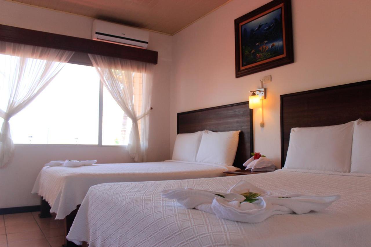 Hotel Yadran Beach Resort Пунтаренас Екстер'єр фото